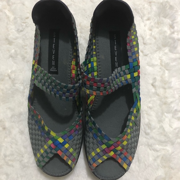 STEVEN by Steve Madden Brynn Wedge - Picture 2 of 5